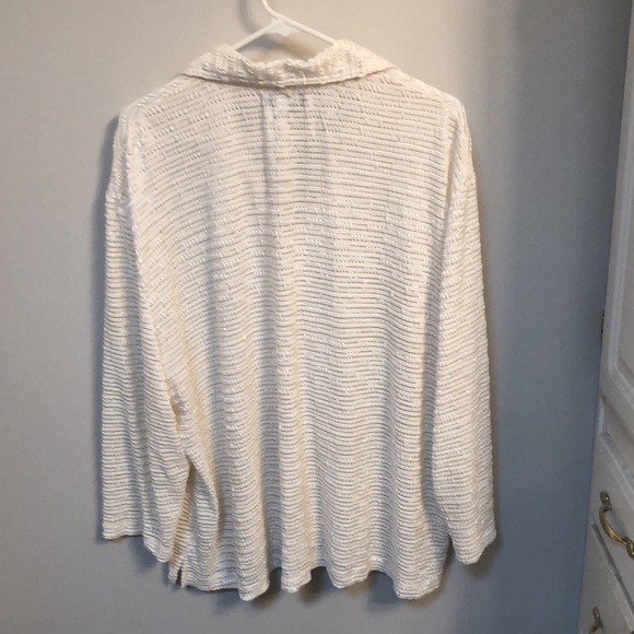 Women’s Versatile top long sleeve button v neck color white - Picture 5 of 5